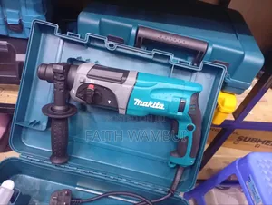 Makita Rotary Hammer Mpya 780W