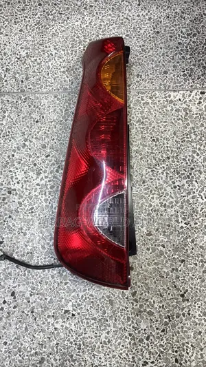 Nissan Note Taillight (Old Model)