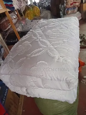 Brand New Tufted Duvet Set