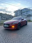 Mazda Axela 2016 Nyekundu - 3