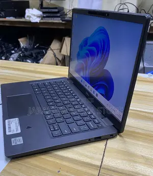 Laptop Dell Latitude 7310 - Core i7, 16GB RAM, 256GB SSD
