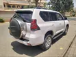 Toyota Land Cruiser Prado 2012 White - 4