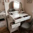 Vanity Set Nyeupe ya Vipodozi yenye Kioo na LED - 2