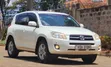 Toyota RAV4 2009 White - 3