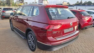 2019 Volkswagen Tiguan 2.0T S FWD SUV