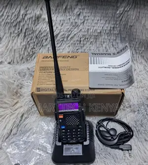Redio ya Baofeng UV-5R VHF UHF inayoshikiliwa Mkononi yenye Skrini ya LCD