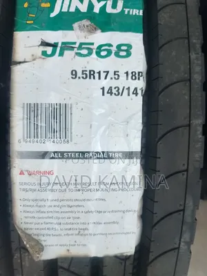 Jinyu 9.5R17.5 Tires