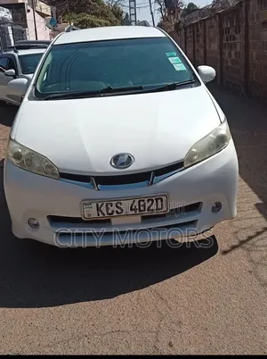Toyota Wish 2012 White