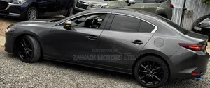 Mazda 3 2019 Nyeusi