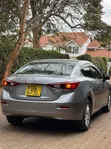 Mazda Axela SV Premium 2014 Silver - 3