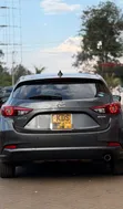 Mazda Axela 2019 Nyeupe - 5