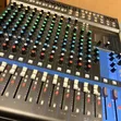 Channel Professional Compact 16-Channel Mixer ya Sauti - 1