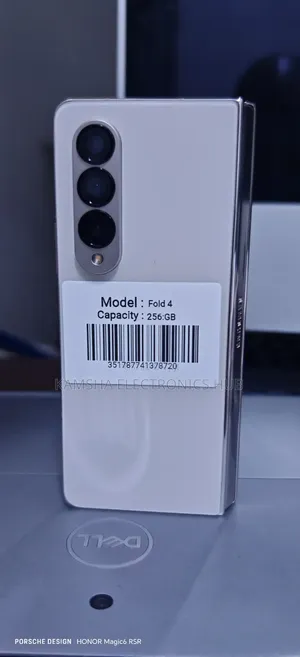 Samsung Galaxy Z Fold4 256GB Dhahabu