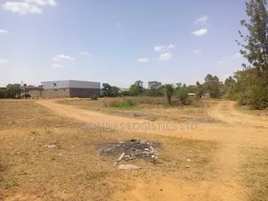 Eneo la Biashara la Eka 2 Kamakis Ruiru Mbali na Kangundo Rd