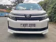 Toyota Noah 2017 Nyeupe - 1