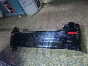 Toyota Wish 2010 Bampa ya Nyuma