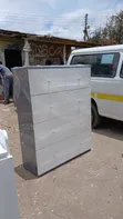 Kabati Nyeupe ya 4x5ft na Droo - 2