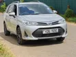 Toyota Voxy 2015 Nyeupe - 4