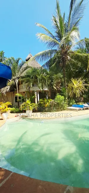 4 Bedroom Executive Villa for Sale in Diani