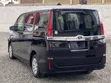 Toyota Noah 2021 - Haijasajiliwa - 2