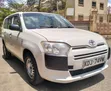 Toyota Probox 2017 Nyeupe - 4