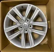 17 Inch Toyota Crown X-Japan Original Wheels Set - 2