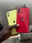 Apple iPhone 11 128GB Nyeusi - 3