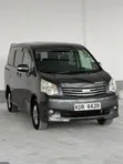 Toyota Noah 2.0 143hp FWD (8 Seater) 2013 Gray - 1