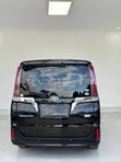 Toyota Esquire Hybrid 2019 Burgundy - 2