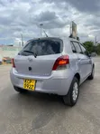 Toyota Vitz 2010 Silver - 5