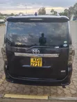 Toyota Voxy V 2WD 8-Seater 2012 Purple - 5