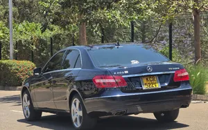 Mercedes-Benz E250 2012 Kijivu