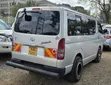 Toyota HiAce 2014 Silver - 4