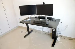 Desk ya Kusimama ya Umeme - Nyeusi, Miguu ya T