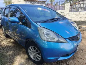 Honda Fit Automatic 2010