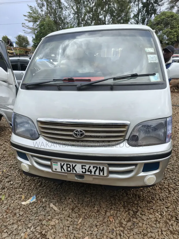 Toyota Grand HiAce G Aero Storm 3.0 Diesel Turbo 4WD 8-Seater - 1