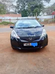 Honda Fit Automatic 2011 Nyeusi - 2