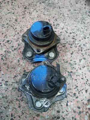 Hubs za Magurudumu ya Nyuma kwa Toyota Corolla NZE, Fielder, Axio