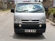 Toyota HiAce 2010 Nyeupe - 3