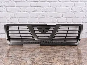 FPI Grille ya Mbele ya Kati kwa Nissan Patrol (1998-2001) - Grey