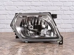 Nissan Patrol 2002-2003 Headlight