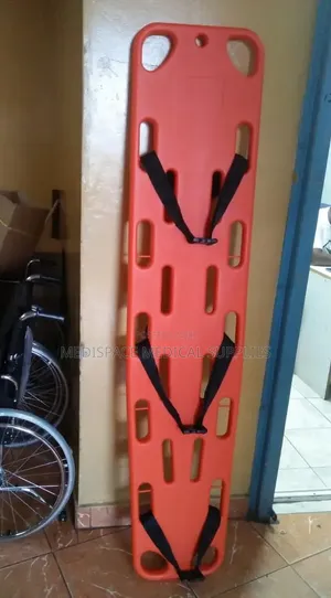 Durable Spine Board with Spider Straps