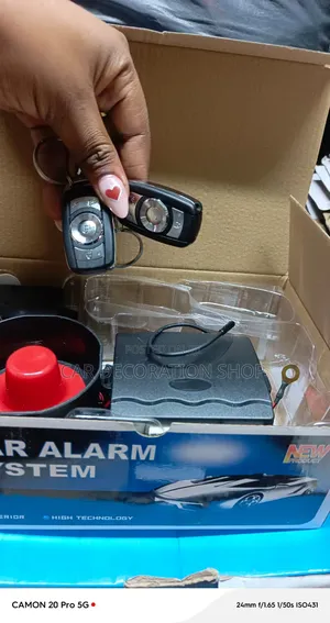 Mfumo Mpya wa Alarm ya Gari na Remotes 2 za Ufunguo
