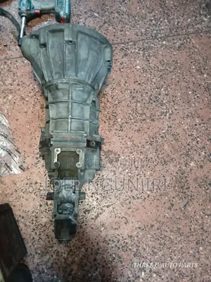 Gearbox ya Toyota Hilux - Manual (Ex-Japan)