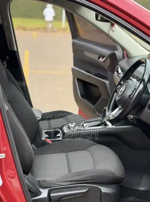 Mazda CX-5 2017 Nyekundu