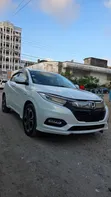 Honda Vezel 1.5 Hybrid 4WD 2019 White - 1