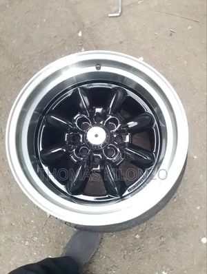 Size 15 8/110/114 Offset Banana Rims