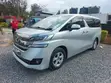 Toyota Vellfire 2018 Silver - 4