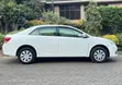 Toyota Allion 2011 Nyeupe - 2