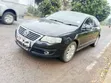 Volkswagen Passat 2008 Kijani - 1